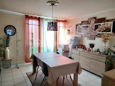 Appartement - 82 m² - 5 pièces