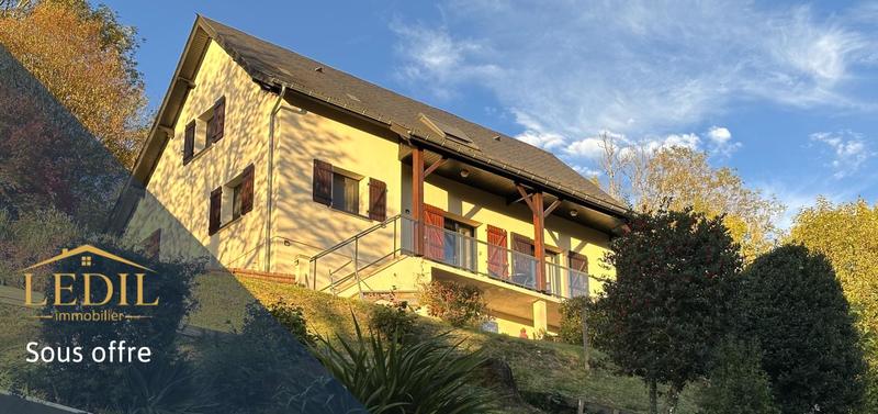 Maison - 160 m² - 5 pièces