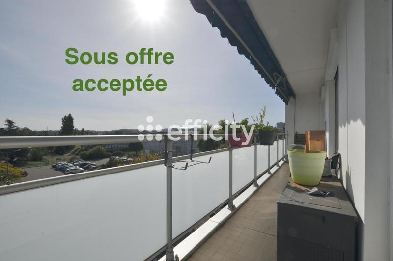 Appartement - 85 m² - 3 pièces