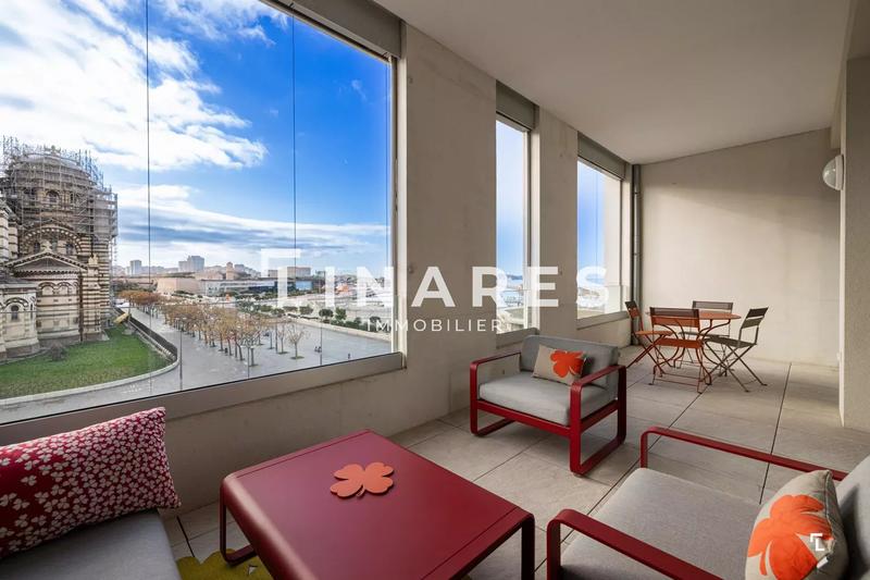 Appartement - 70 m² - 3 pièces