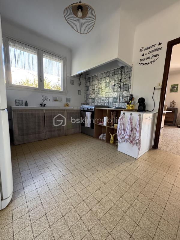 Maison traditionnelle - 87 m² - 5 pièces