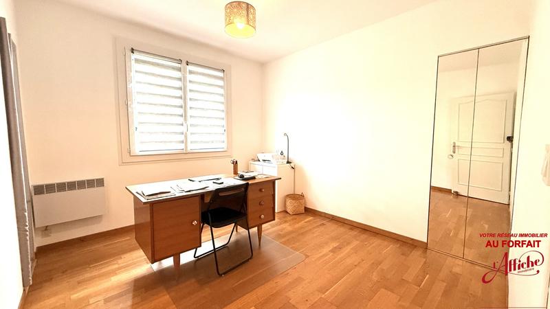 Maison - 181 m² - 5 pièces