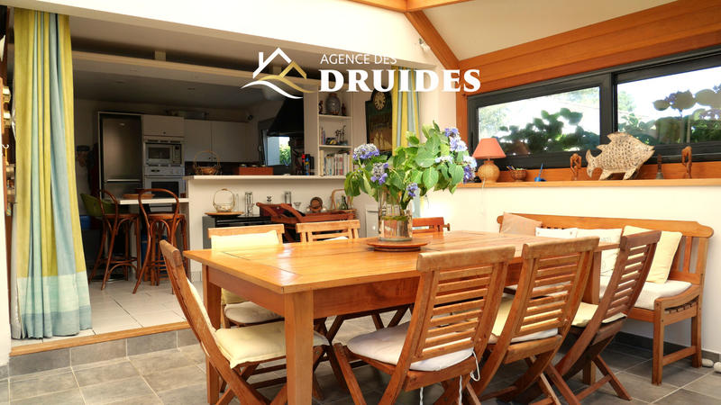 Maison - 151 m² - 7 pièces