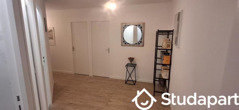 Chambre - 9 m² - 1 pièce