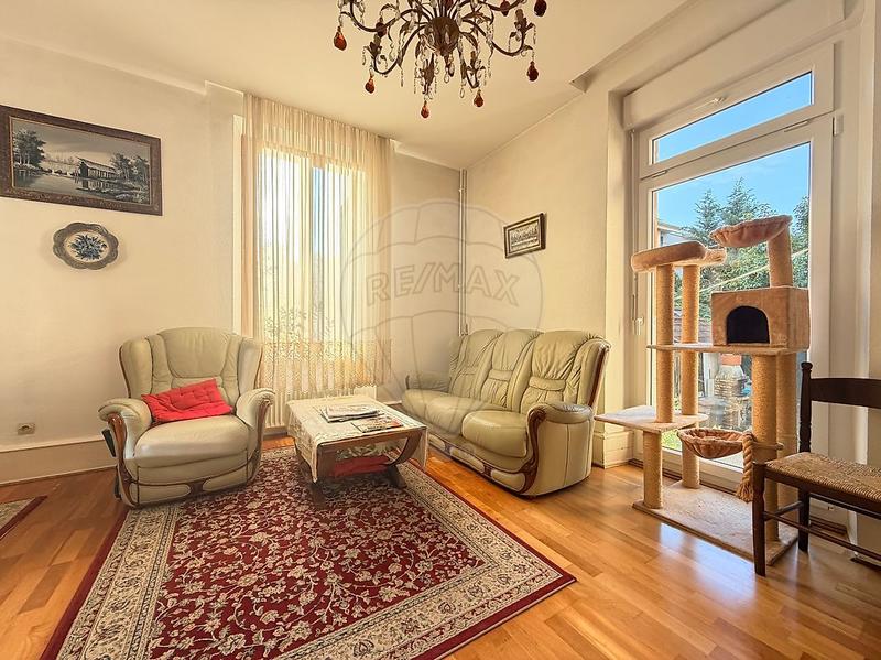 Maison - 175 m² - 5 pièces