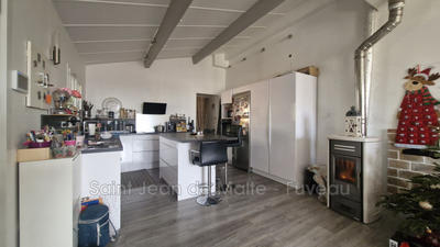 Maison - 110 m² - 4 pièces