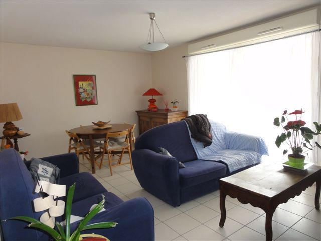 Appartement - 84 m² - 4 pièces