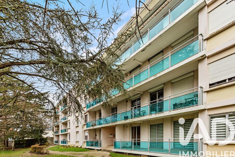 Appartement - 90 m² - 4 pièces