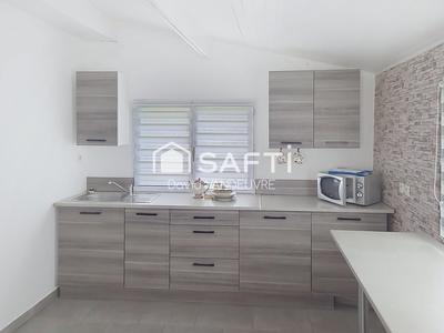 Maison - 97 m² - 4 pièces