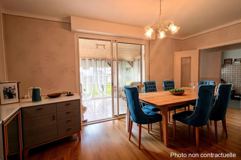 Maison - 97 m² - 5 pièces