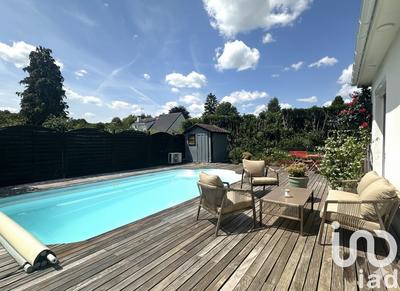 Maison - 127 m² - 7 pièces