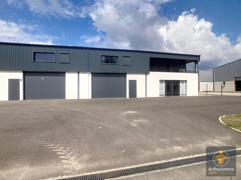 Bureau - 140 m² - 1 pièce