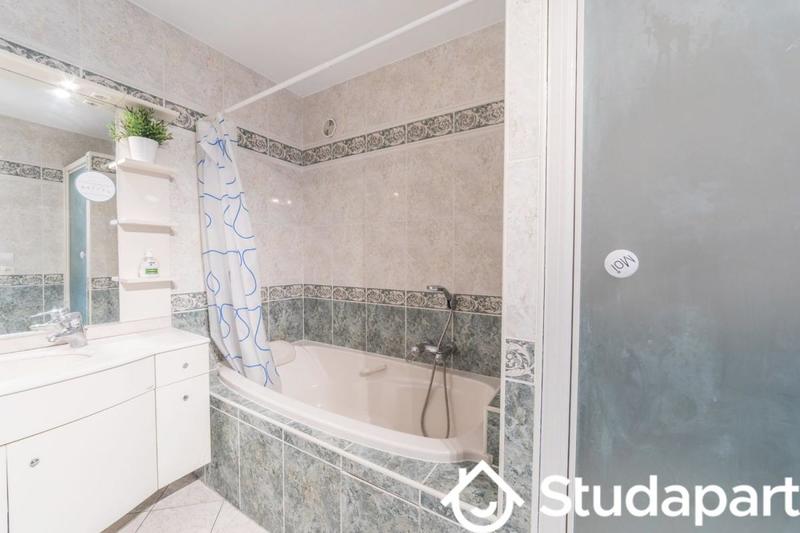 Chambre - 15 m² - 1 pièce