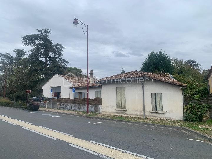 Maison - 636 m² - 7 pièces