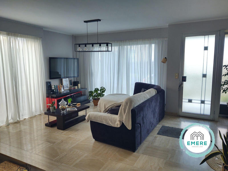 Maison - 178 m² - 7 pièces