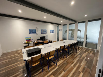 Local d'activités - 1 600 m²