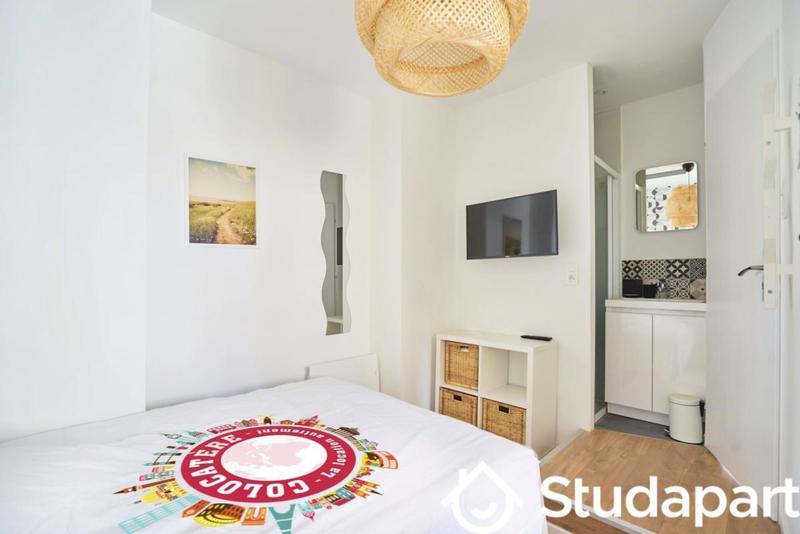 Chambre - 10 m² - 1 pièce