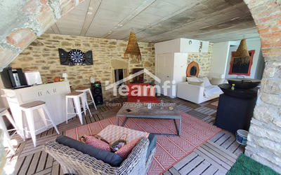 Mas - 176 m² - 7 pièces