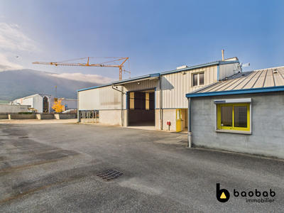 Local d'activités - 345 m² - 4 pièces