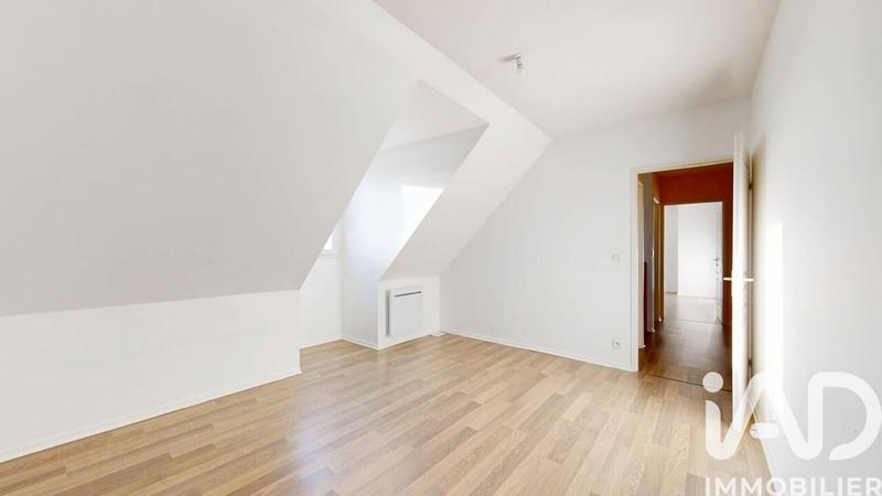 Maison - 152 m² - 7 pièces