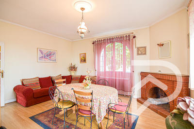 Maison - 169 m² - 5 pièces