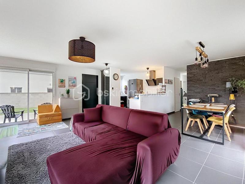 Maison - 102 m² - 4 pièces