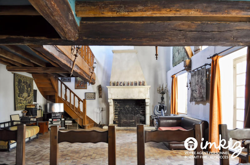 Maison - 436 m² - 14 pièces