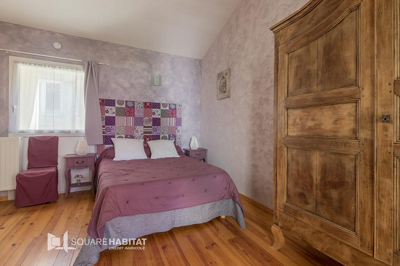 Maison - 550 m² - 15 pièces