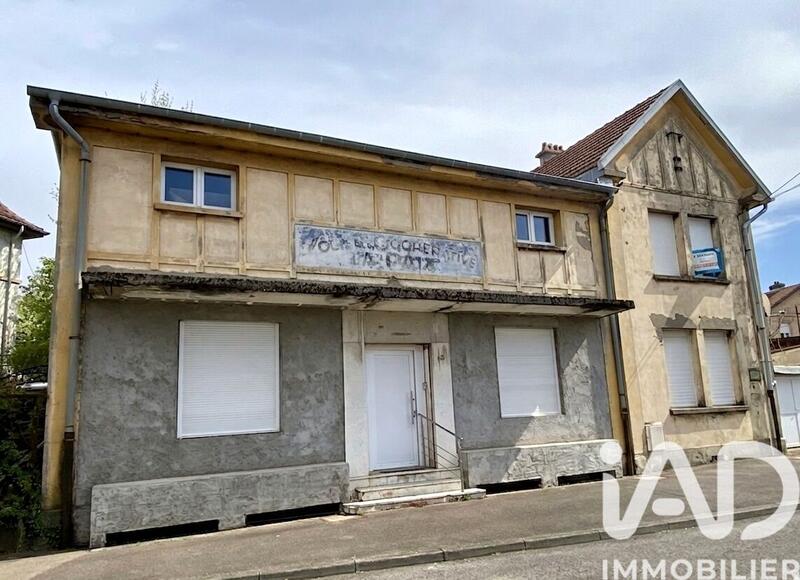 Maison - 179 m² - 7 pièces