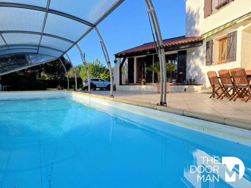 Villa - 150 m² - 5 pièces