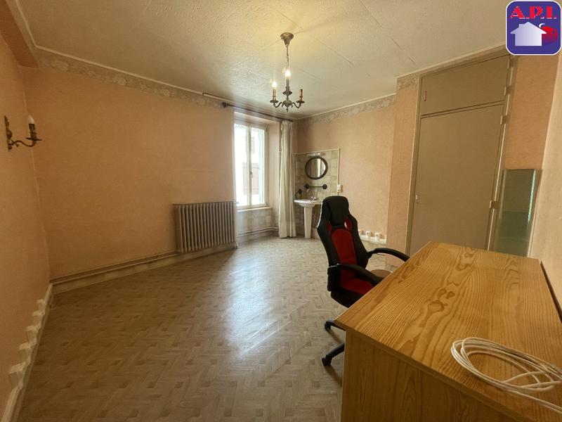 Maison - 223 m² - 10 pièces