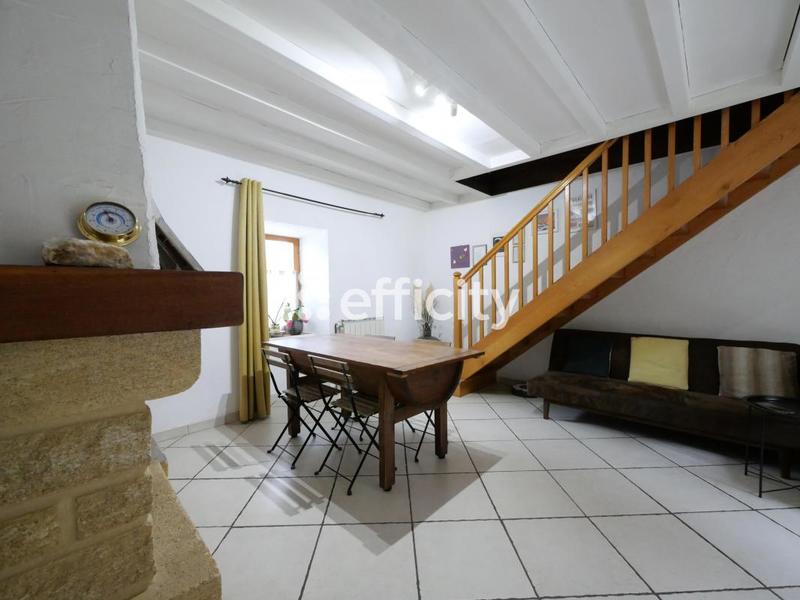 Maison - 112 m² - 6 pièces