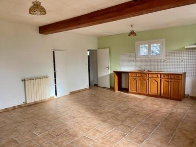 Maison en pierre - 120 m² - 8 pièces