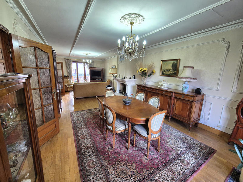 Maison - 145 m² - 6 pièces