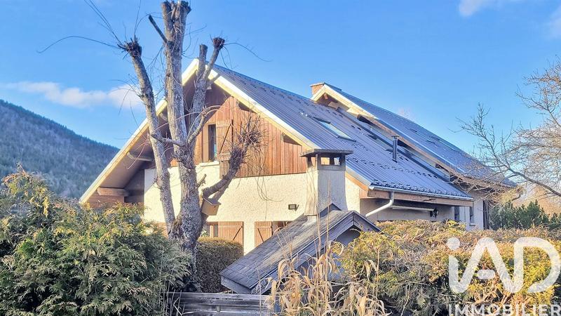 Appartement - 113 m² - 4 pièces