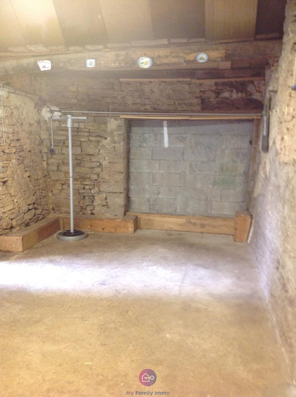 Maison de village - 95 m² - 5 pièces