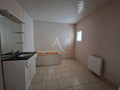 Maison - 91 m² - 4 pièces