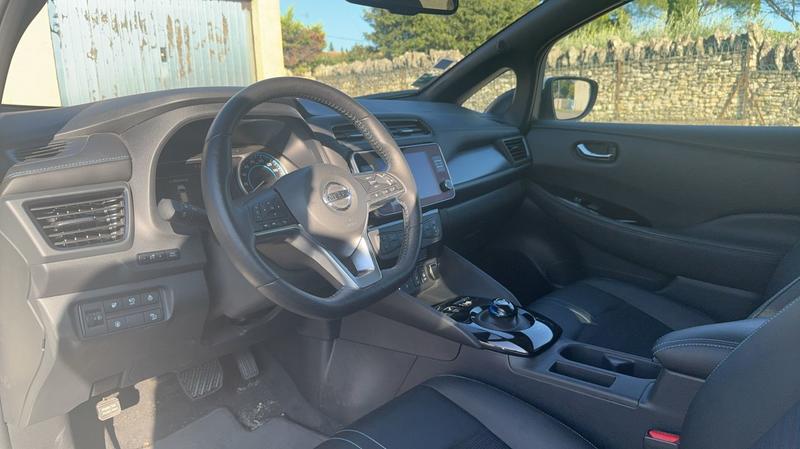 Nissan Leaf II 150 40 kWh n-Connecta - Première main Entretien constructeur