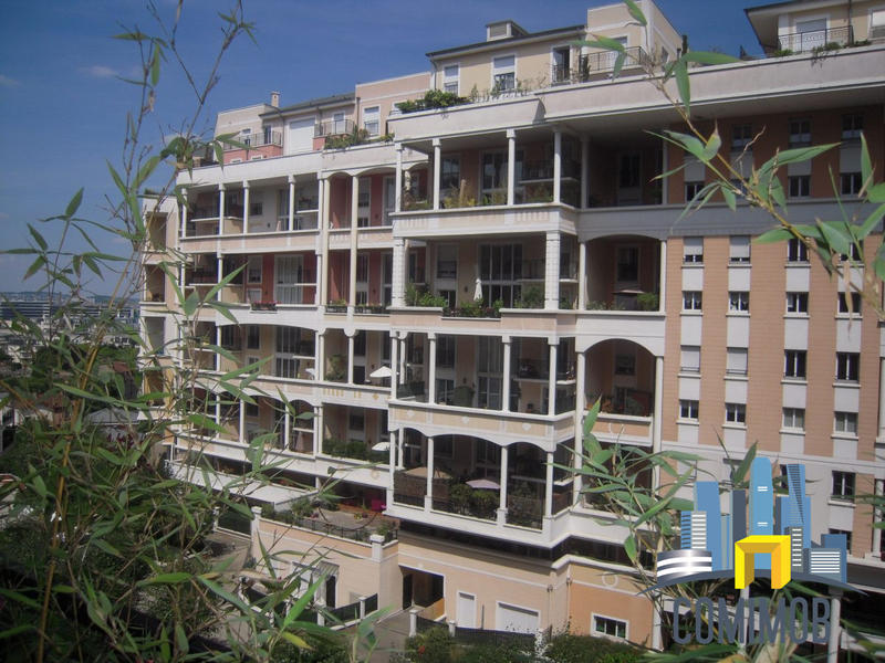 Appartement - 86 m² - 4 pièces