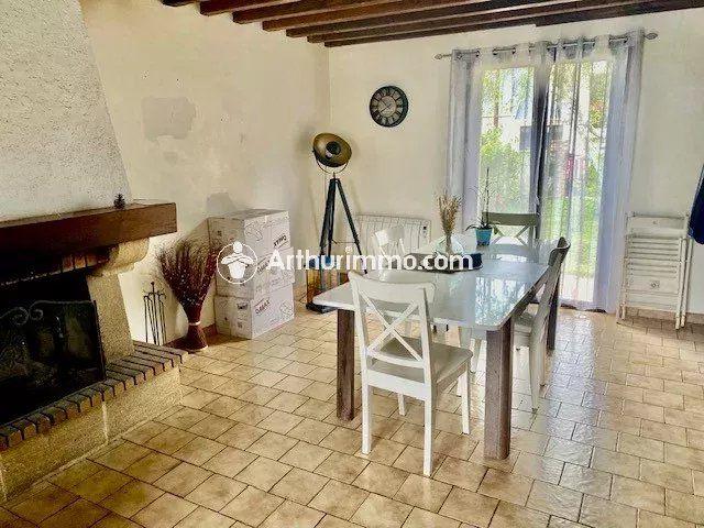 Maison - 100 m² - 6 pièces