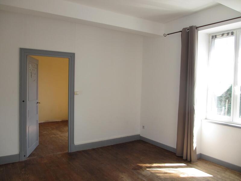 Maison de village - 122 m² - 5 pièces