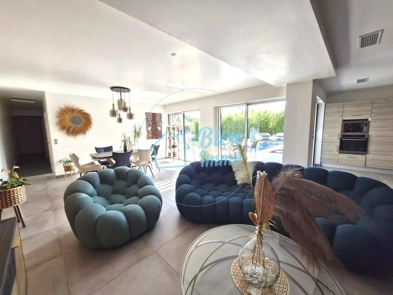 Villa - 180 m² - 5 pièces