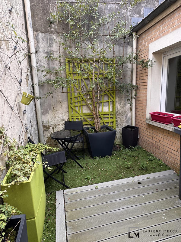 Local d'activités - 117 m²