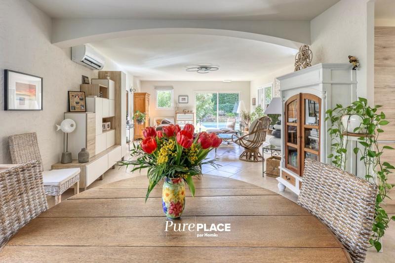 Maison - 143 m² - 5 pièces