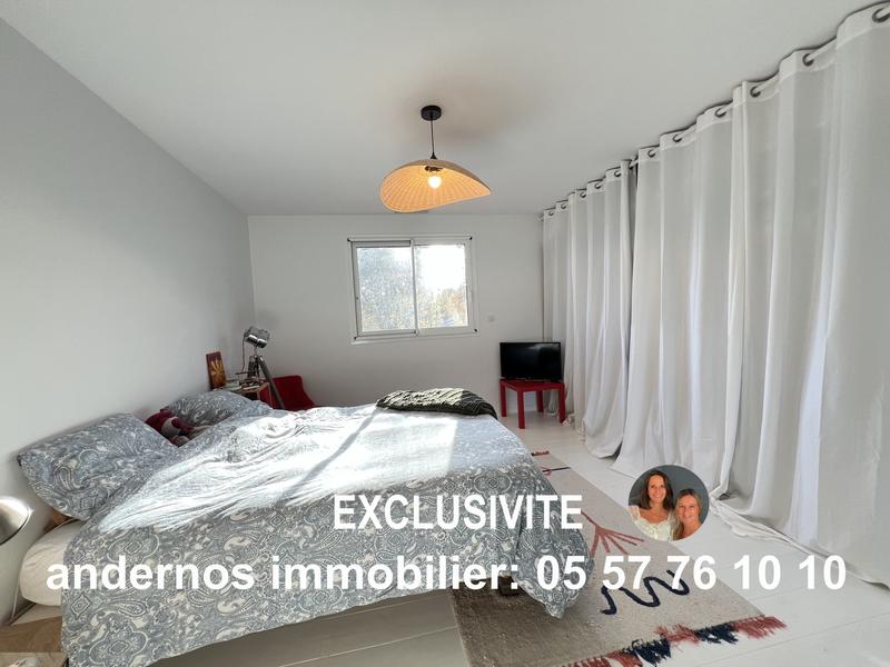 Maison - 233 m² - 7 pièces
