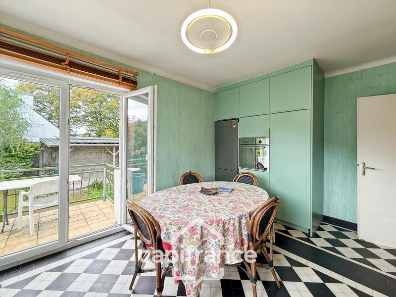 Maison - 154 m² - 7 pièces