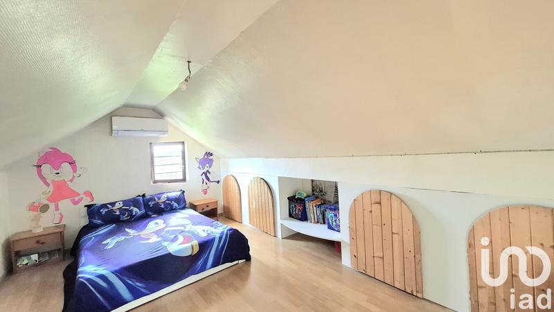 Maison - 183 m² - 8 pièces