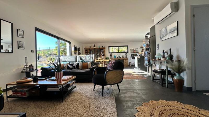 Maison - 140 m² - 7 pièces