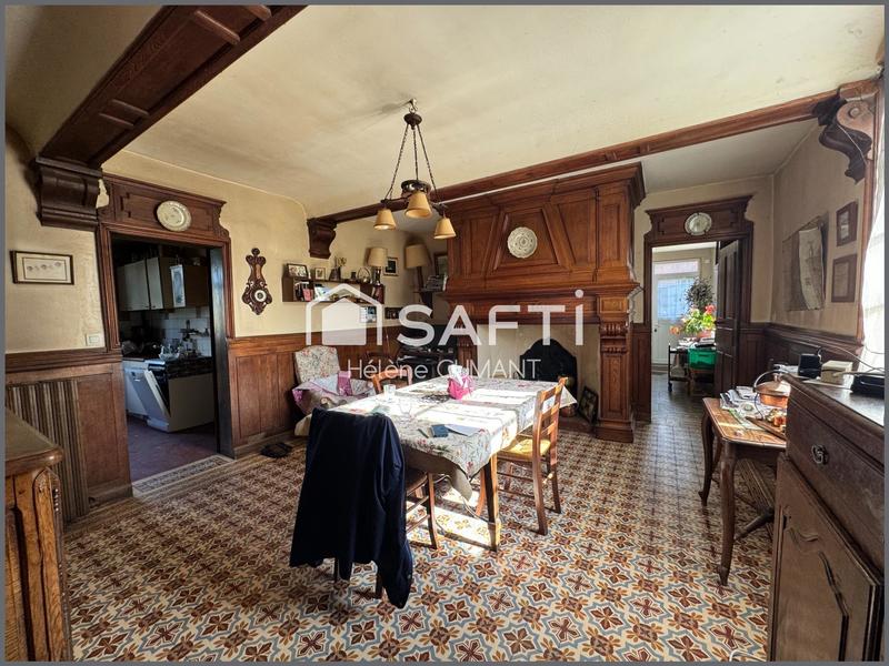 Maison - 260 m² - 8 pièces