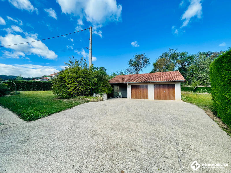 Maison - 196 m² - 11 pièces